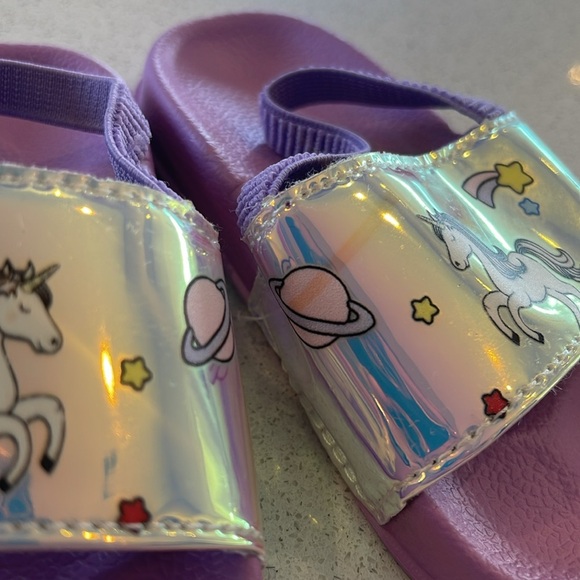 Toddler Unicorn Purple Flip Flops Size 22 - Picture 3 of 8